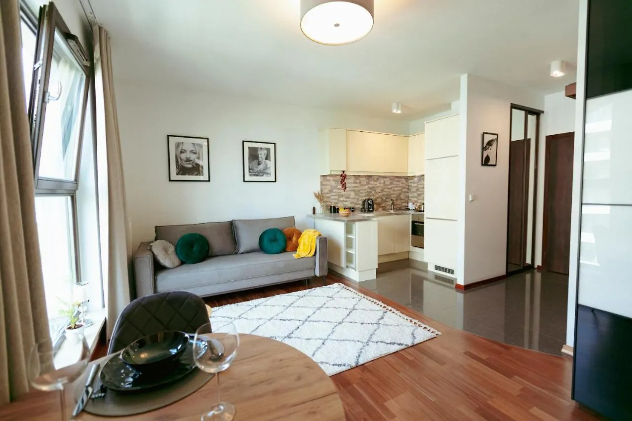 اتصالات Better Rental - Wlodarzewska 81 - Bezplatny Garaz 