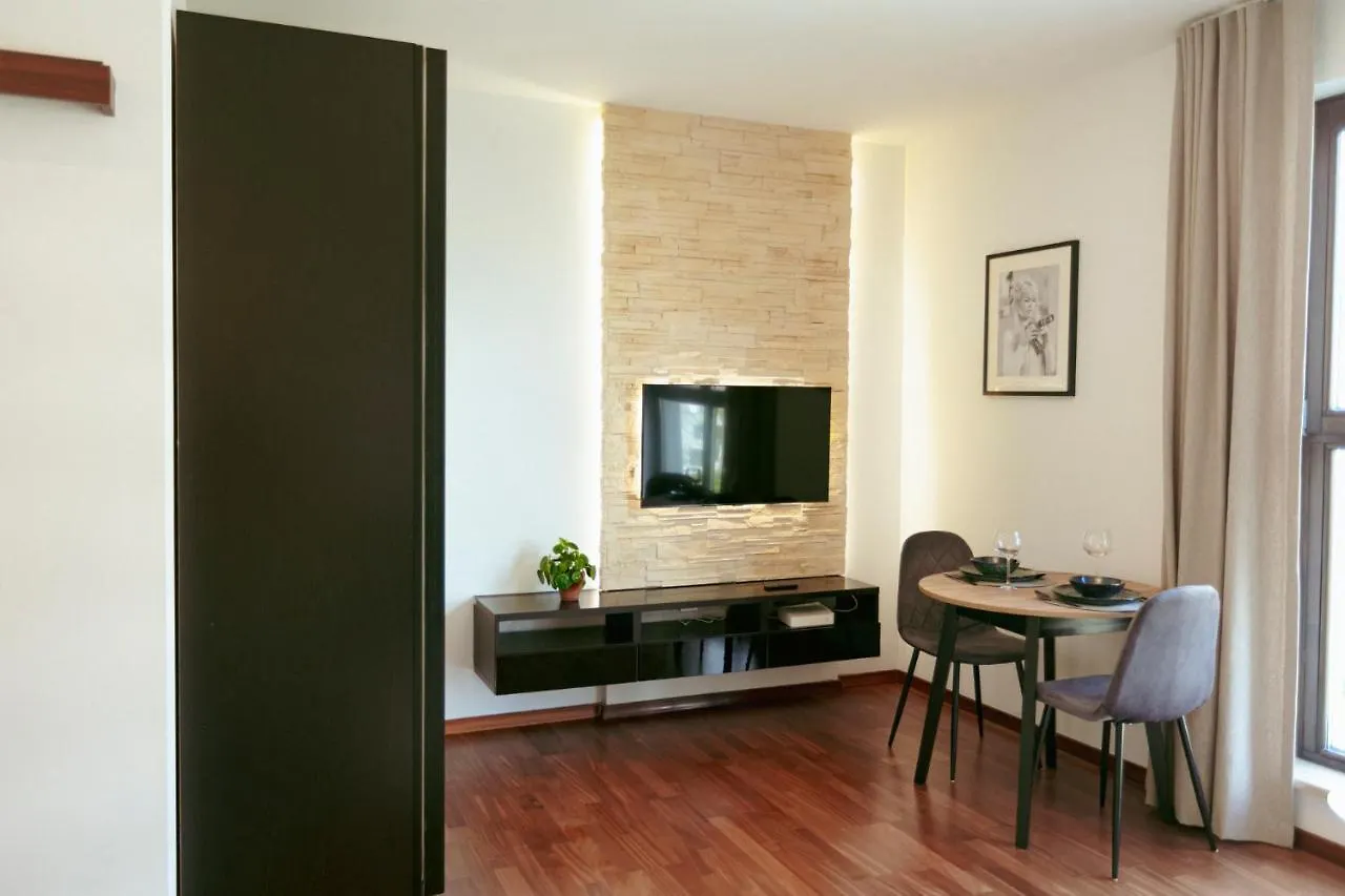 وارسو Better Rental - Wlodarzewska 81 - Bezplatny Garaz شقة